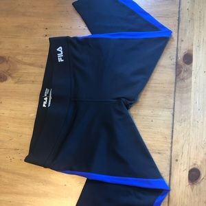 cropped gym leggings